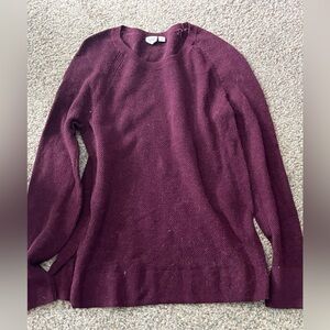 Woman’s Gap sweater size small in red